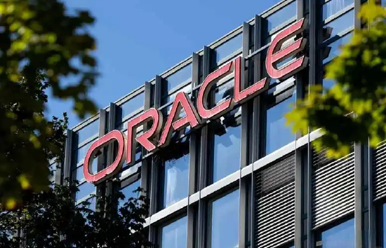 金融市场兴起对冲AI泡沫新玩法:押注重金投AI的