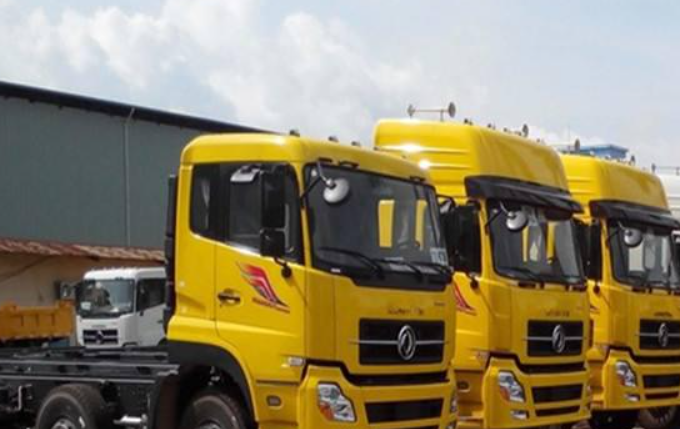 美国将从10月1日起对进口重型卡车征收25%关税