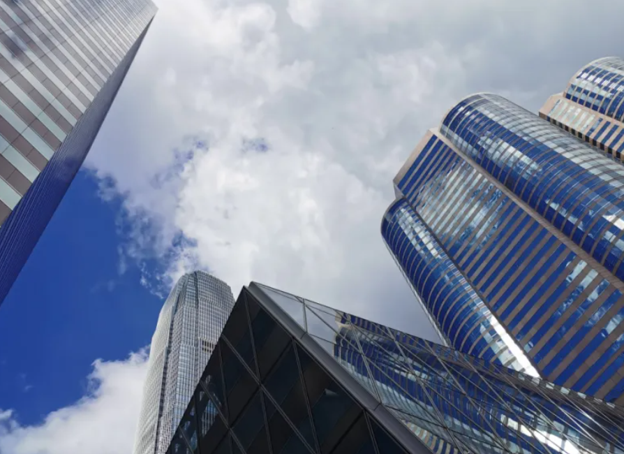 成本控制见效，纽曼矿业(NEM.US)三季度盈利超预期