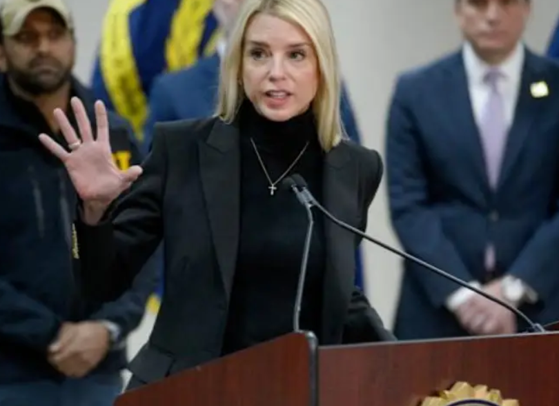 美国宣布军方和执法机构在委内瑞拉附近扣押一