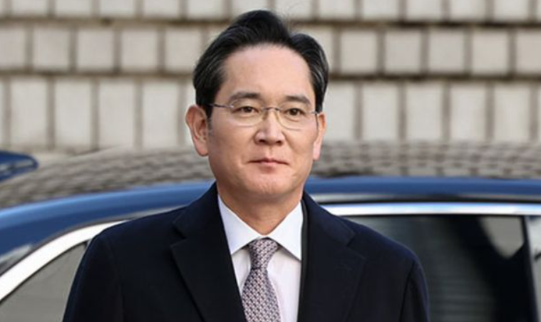 三星会长李在镕今年持股价值翻番,仍居韩国第